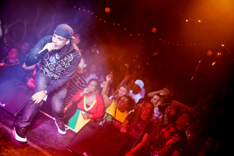 <span class='second-part'>Music </span> RnB