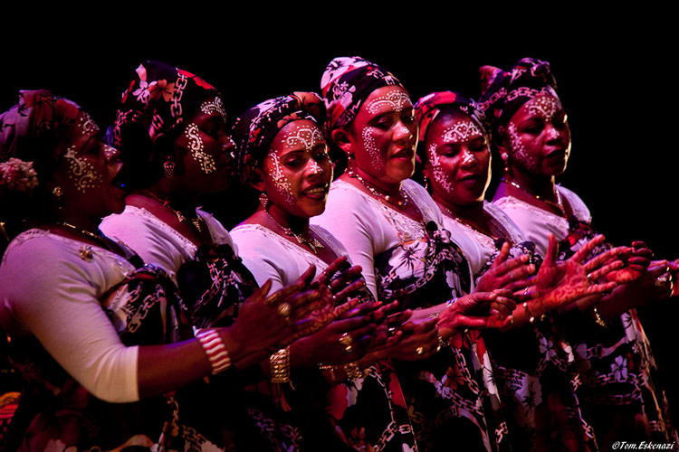 <span class='second-part'>Music </span> Live Jazz