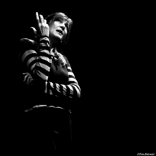 <span class='second-part'>Music </span> Live Jazz