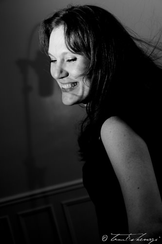 <span class='second-part'>Music </span> Live Jazz