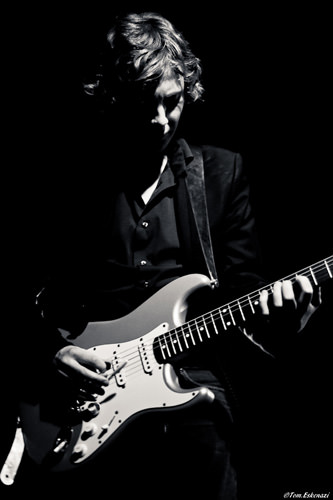 <span class='second-part'>Music </span> Live Jazz