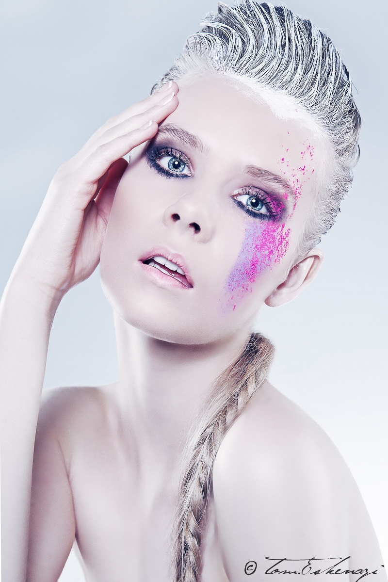 <span class='second-part'>Fashion </span> Beauty