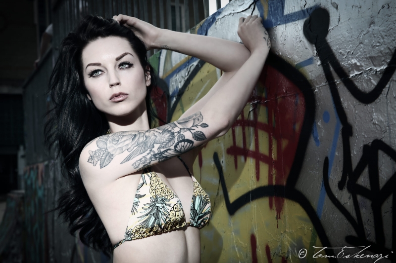 <span class='second-part'>Fashion </span> Alternative