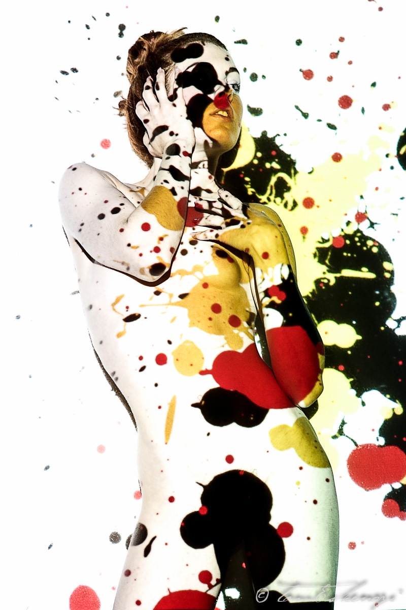 Projected Bodies – Splatters