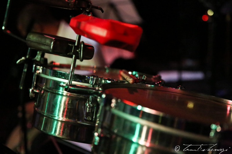 <span class='second-part'>Music </span> Live Jazz