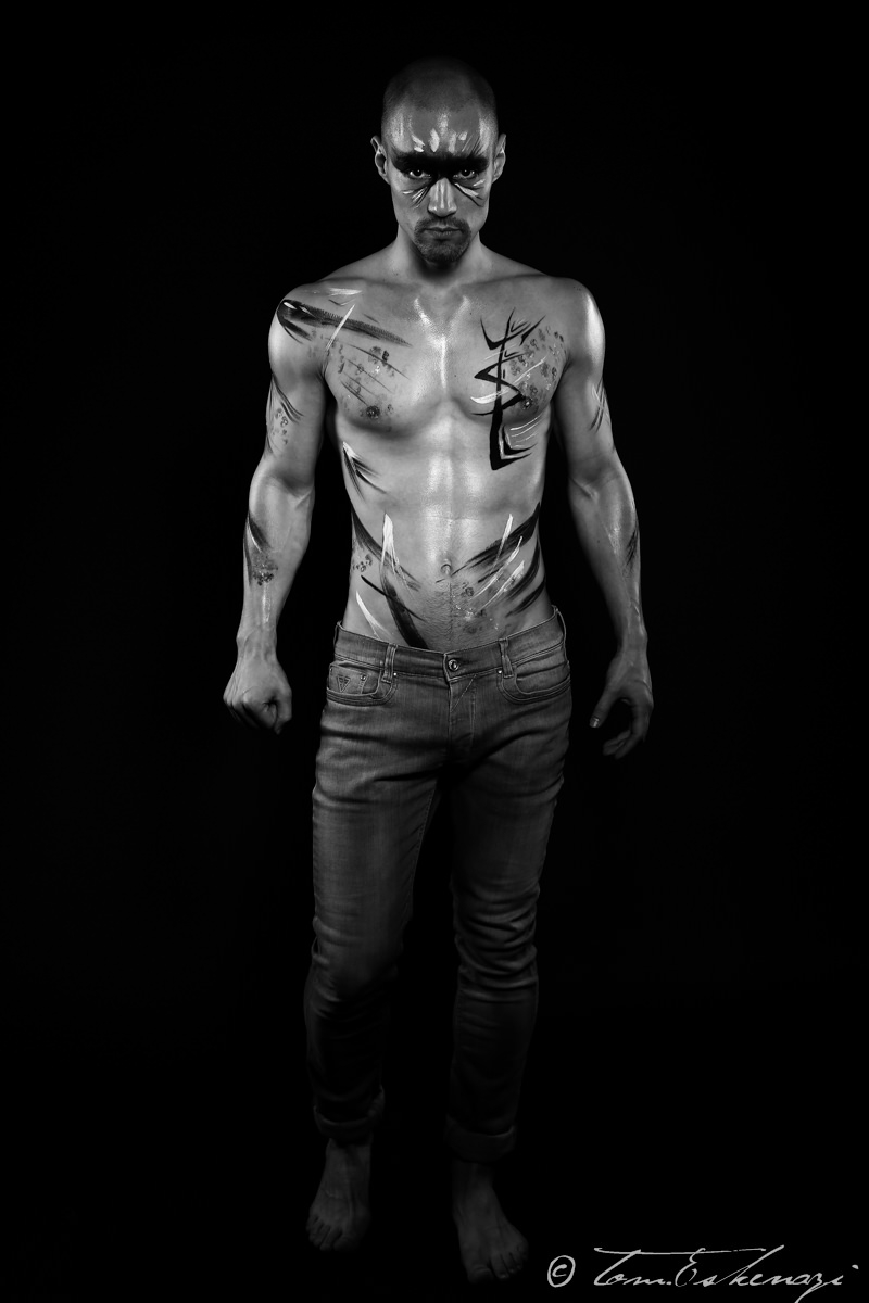 <span class='second-part'>Fashion </span> Fine Art